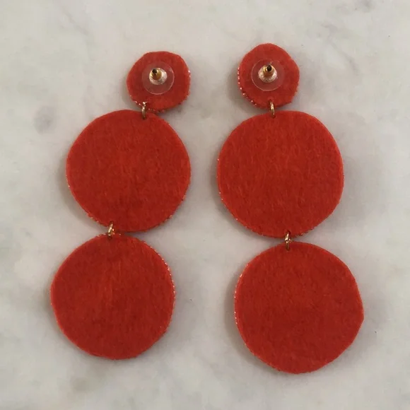 Bold Coral Statement Earrings - Picture 2 of 2